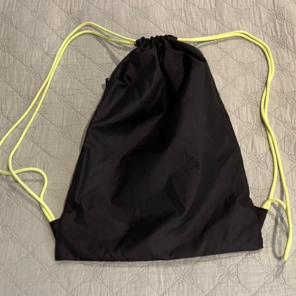 Nike Drawstring Backpack - Picture 10 of 11